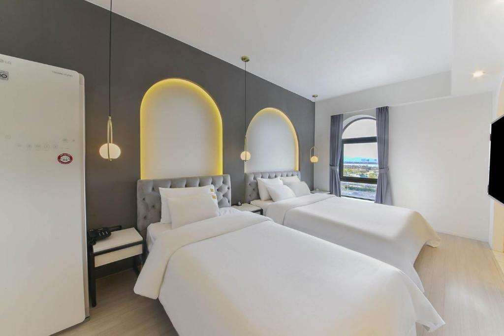 ND 1226 Hotel - Family Room With Sea View