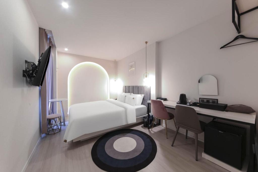 ND 1226 Hotel - Deluxe Double Room With Sea View