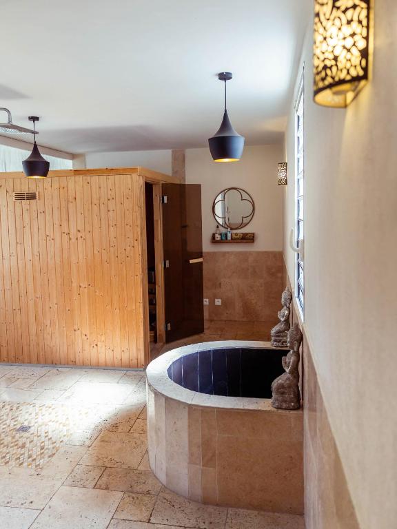 Koupelna v ubytování COLIVER - COLIVING A LA RÉUNION