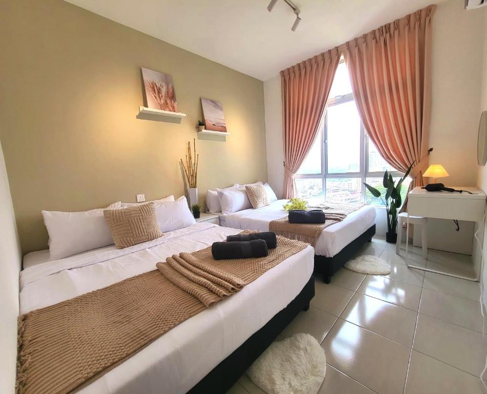 Postel nebo postele na pokoji v ubytování Ipoh Anderson Town Suites with 2 Parking by IWH