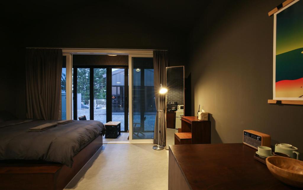 Yangyang Sloskip - Double Room