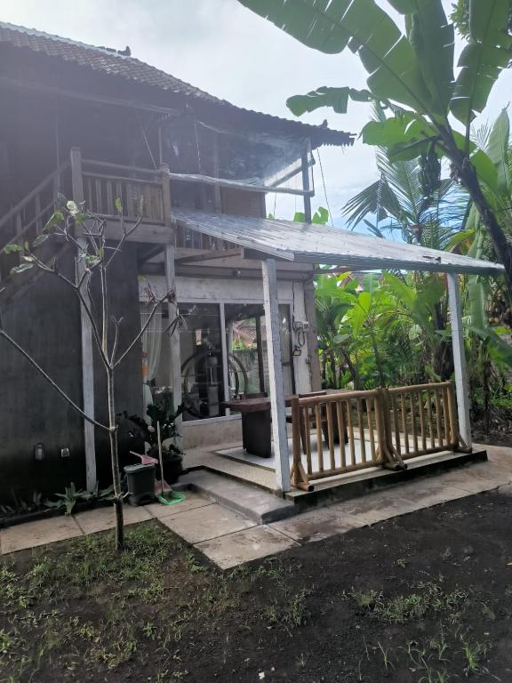 山林小屋所在大楼