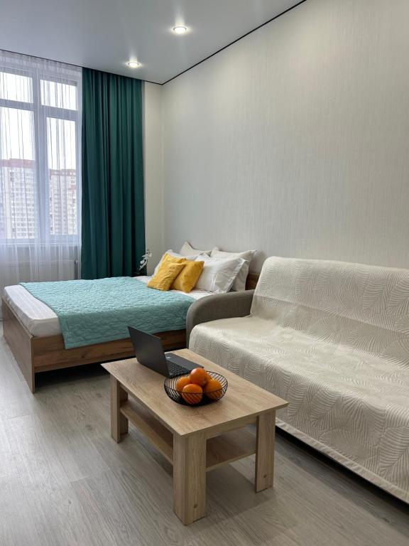 Postel nebo postele na pokoji v ubytování 1-комнатная возле Посольства США и Мечети Хазрет Султан