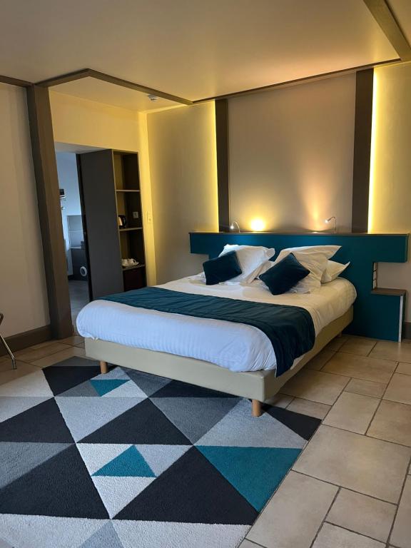 Hôtel La Vinaigrerie LOGIS - Double Room With Spa