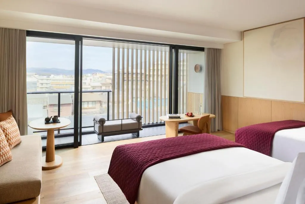 Deluxe Twin Room