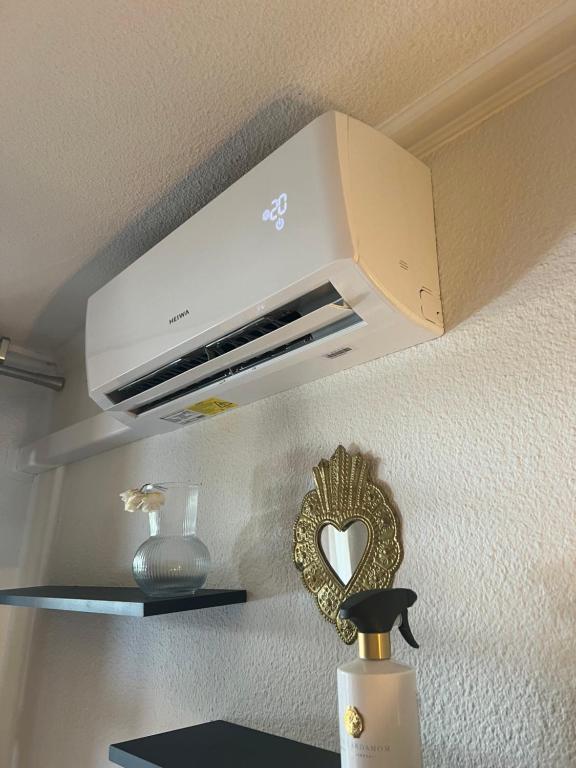 Kuchyň nebo kuchyňský kout v ubytování CAP ESTEREL Appartement