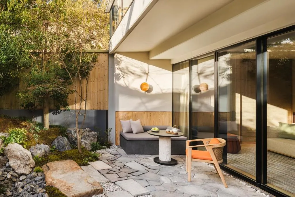 Premier Suite Garden Twin