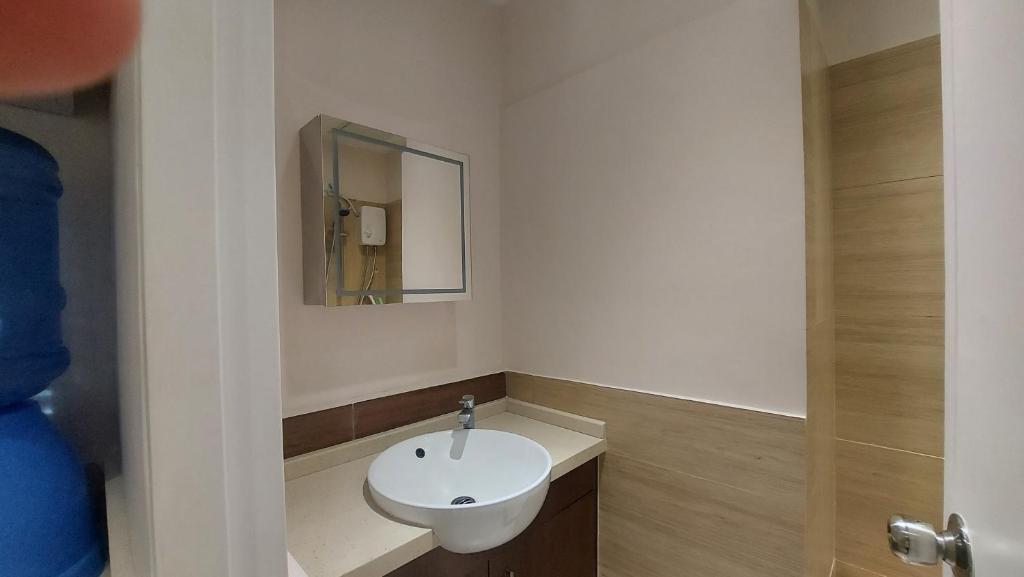 Koupelna v ubytování Studio type staycation Matina Enclaves condo fully furnished
