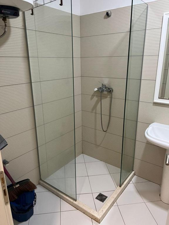 Koupelna v ubytování shengjin apartaments