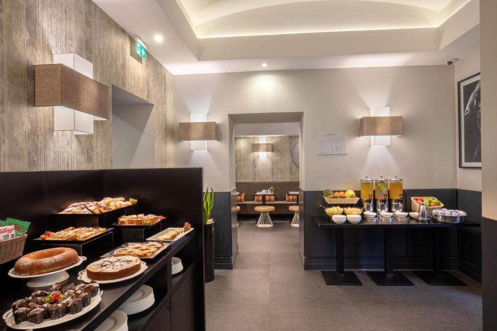 The Republic - Resim 11