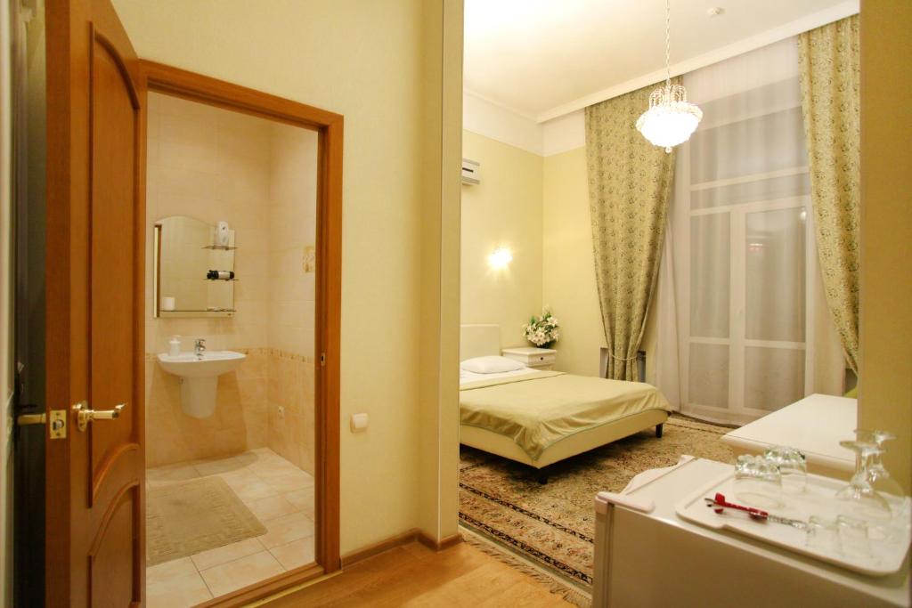 Koupelna v ubytování Ekaterina Hotel