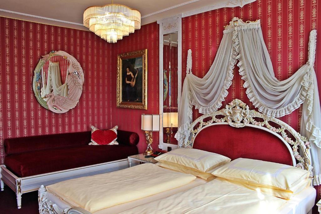 Hotel Palais Porcia - Resim 33
