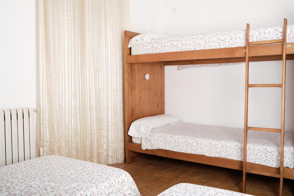 HOSTEL Rua 35 - Familienzimmer Mit Balkon
