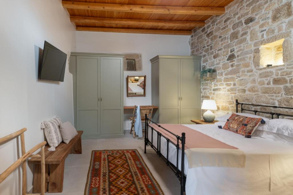 ST.TEN STONE BUILT VILLAGE - Deluxe Room
