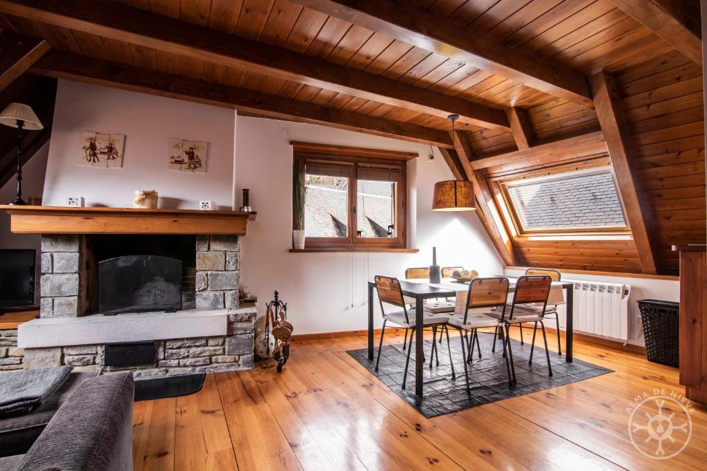 Posezení v ubytování CASA REINA de Alma de Nieve