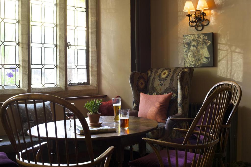 Uma área de estar em The Bay Tree Hotel