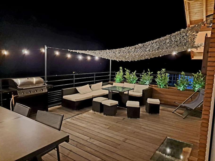 Et opholdsområde på maison lac et montagne