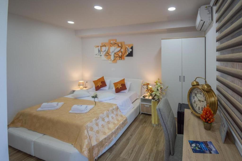 Luxury Apartment & Rooms - Standard Double Room