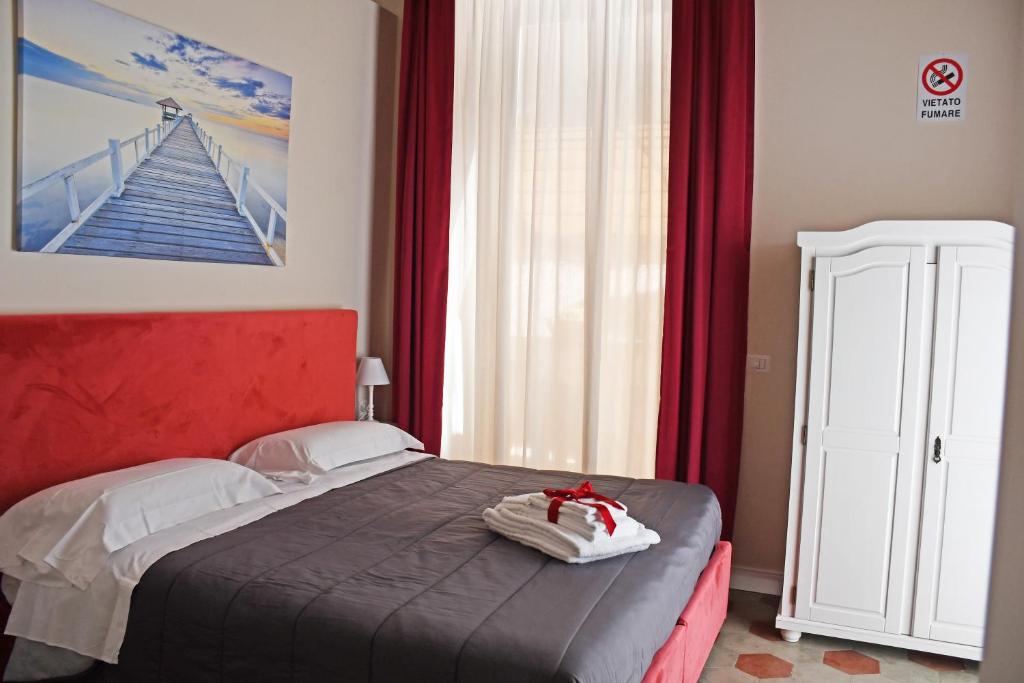 B&B Romeo Luxury Rooms - 8