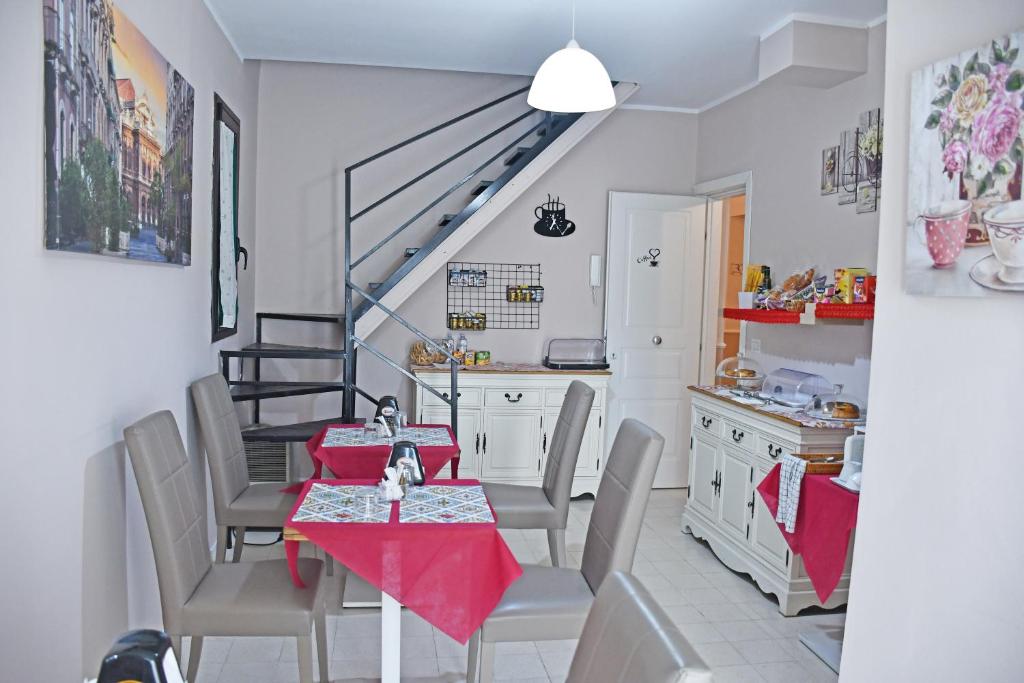 B&B Romeo Luxury Rooms - 18