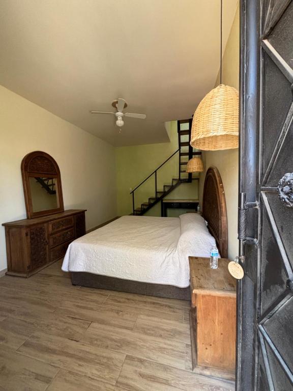 Postel nebo postele na pokoji v ubytování Frutos Hotel