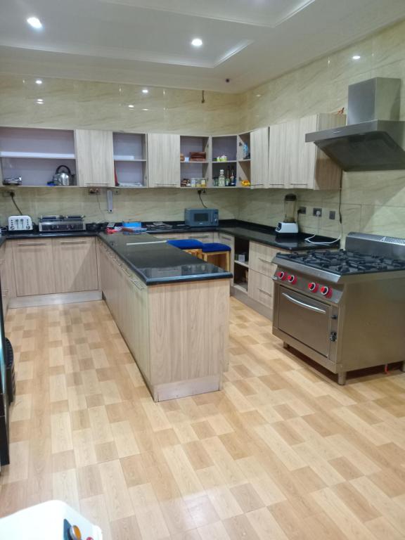 Η κουζίνα ή μικρή κουζίνα στο Otk's Apartment