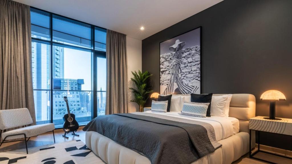 Curated visual reference: Fresh Look at Luxe 6Br Penthouse With Burj View Private Cinema Dubai Updated