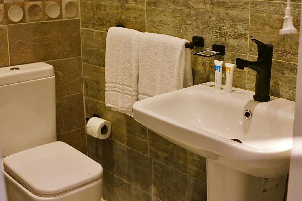 Golden House - جولدن هاوس التجمع الخامس - 1