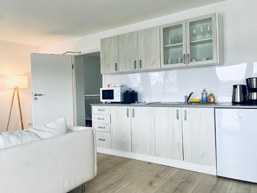 Das Bootshaus - Apartment With Lake View