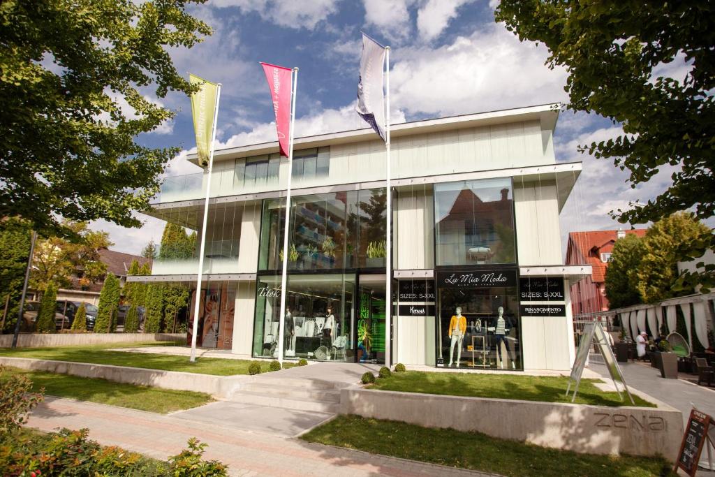 Hotel Zena Beauty & Shopping Center - Resim 7