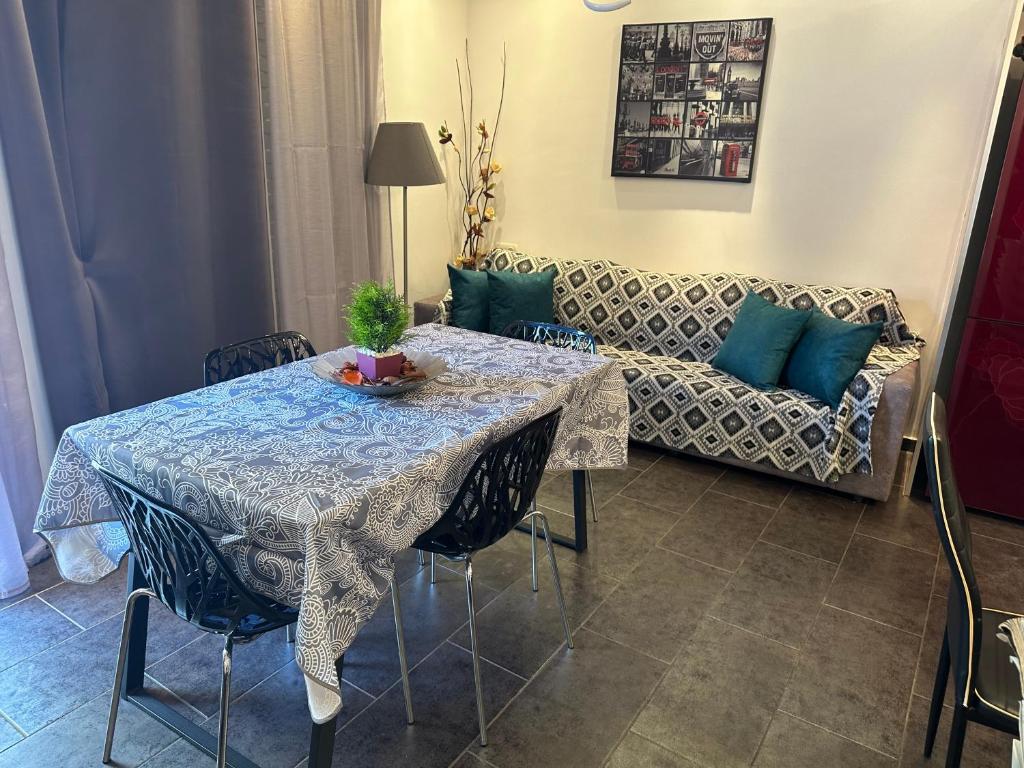 Fotografie z fotogalerie ubytování Renovated flat with Acropolis view v Aténách