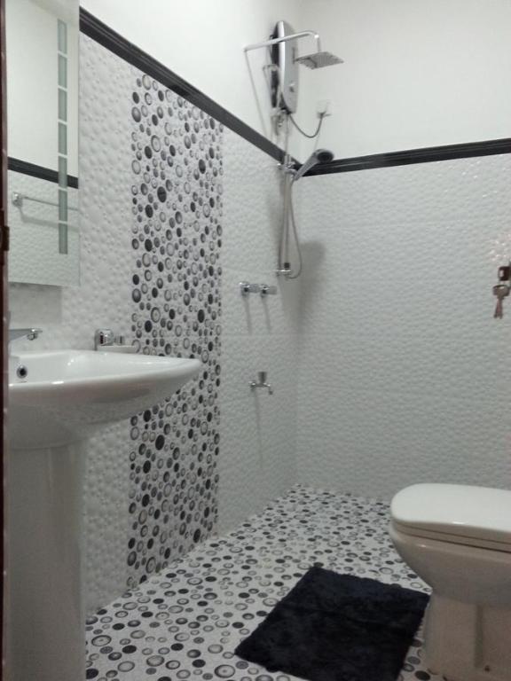 Coral Palm Villa and Apartment - 7