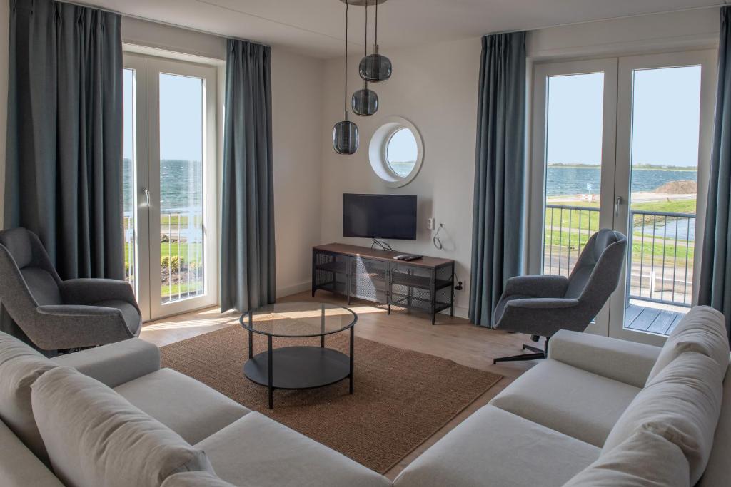 Residentie Oosterschelde - Apartment With Balcony