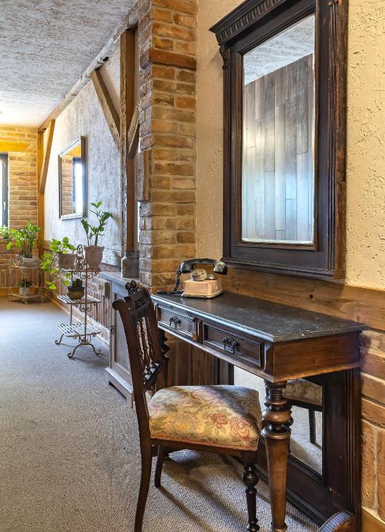 Família Vendégház - Resim 3