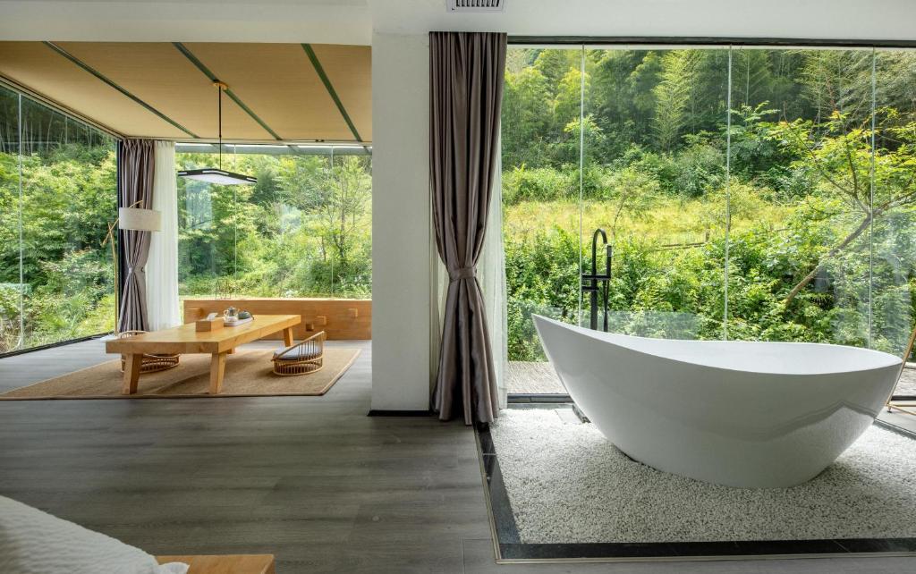 Avatar Mountain Resort - Habitación Doble De Lujo Con Baño