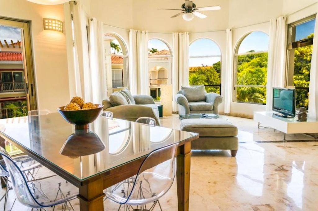 Et opholdsområde på Paseo Luxury Suites