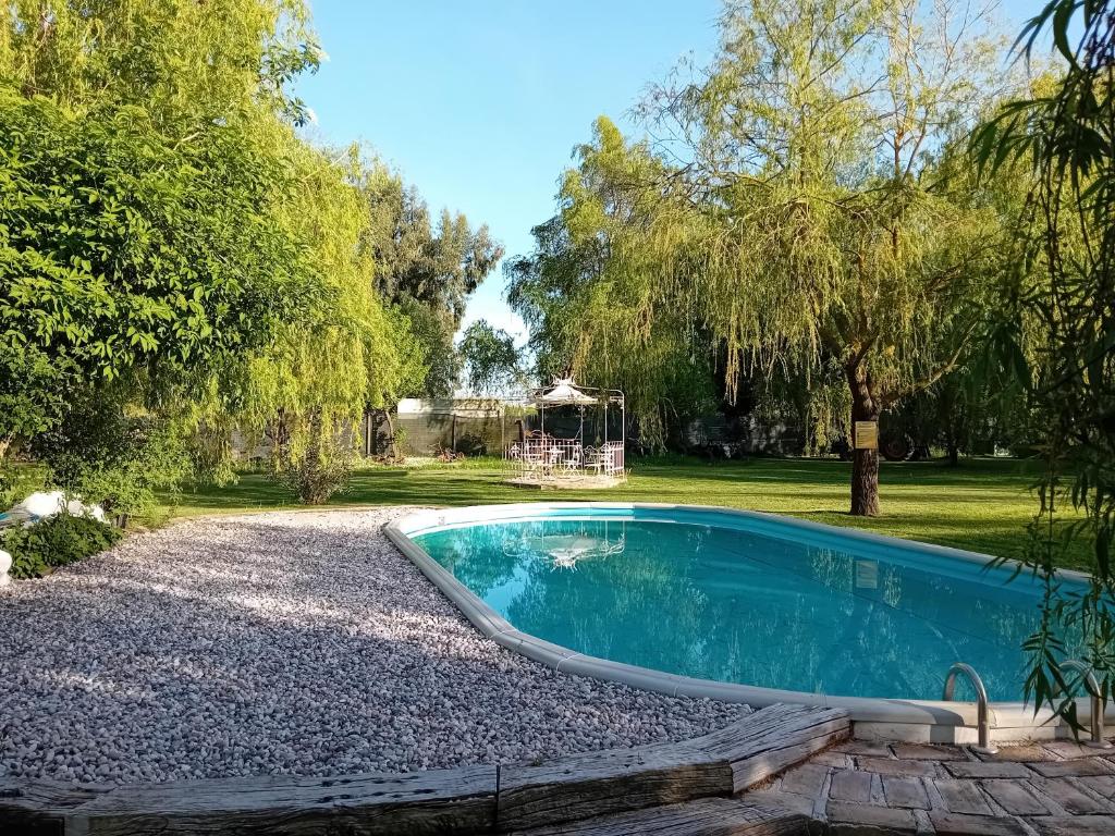 Basen w obiekcie Antico Casale dei Sogni agriturismo lub w pobliżu