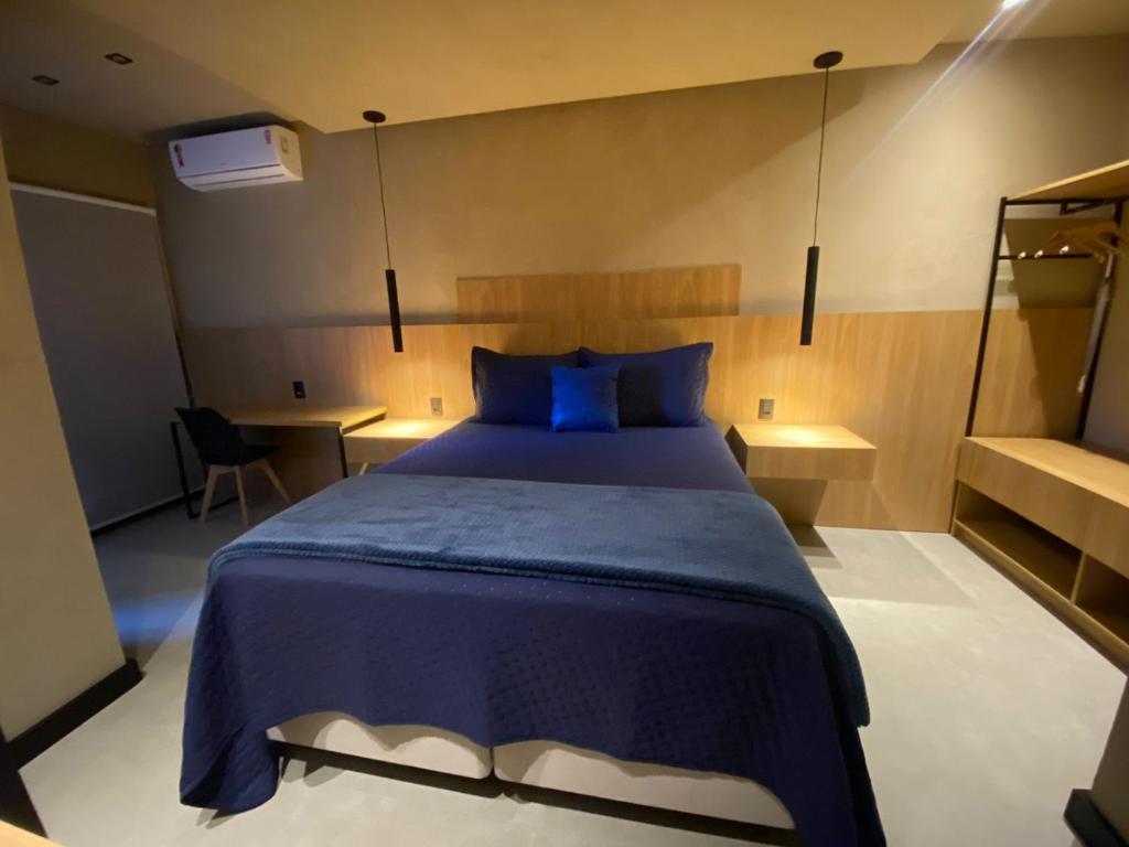 Postel nebo postele na pokoji v ubytování FIKA Residence