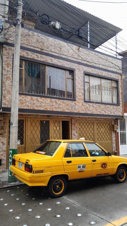 Fotografie z fotogalerie ubytování HABITACION EL VIAJERO v destinaci Bogotá