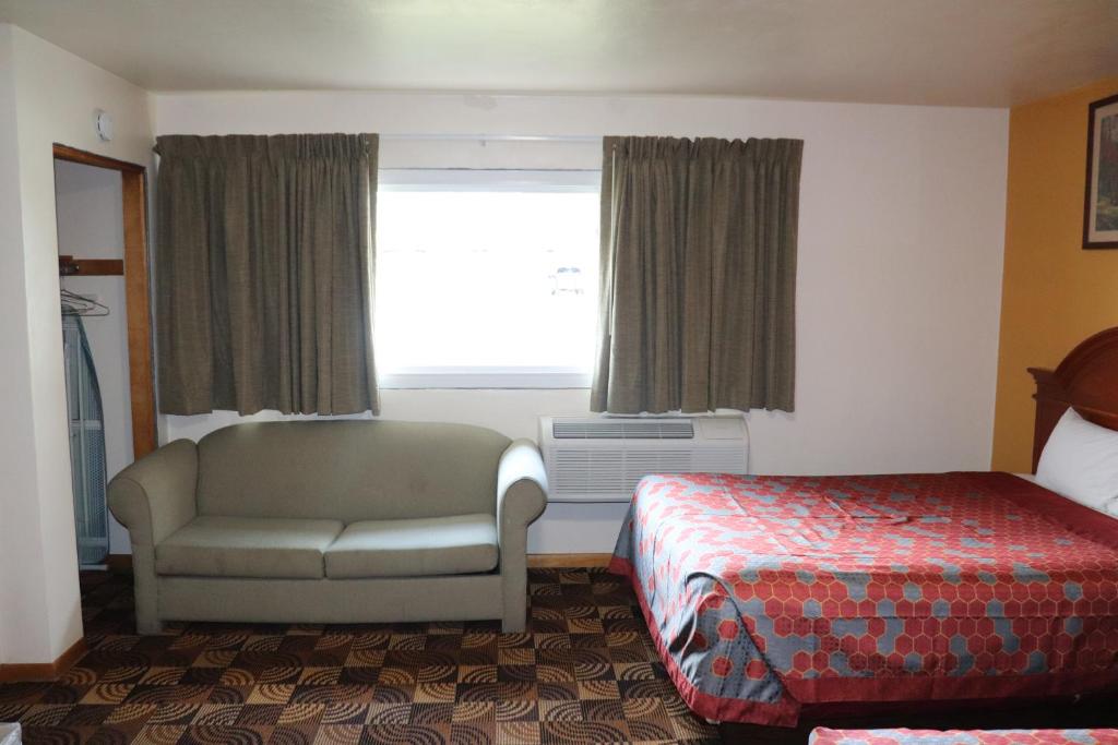 Best Nights Inn - Sparta photo
