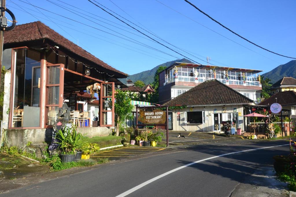 Nespecifikovaný výhled na hory nebo výhled na hory při pohledu z bed and breakfast