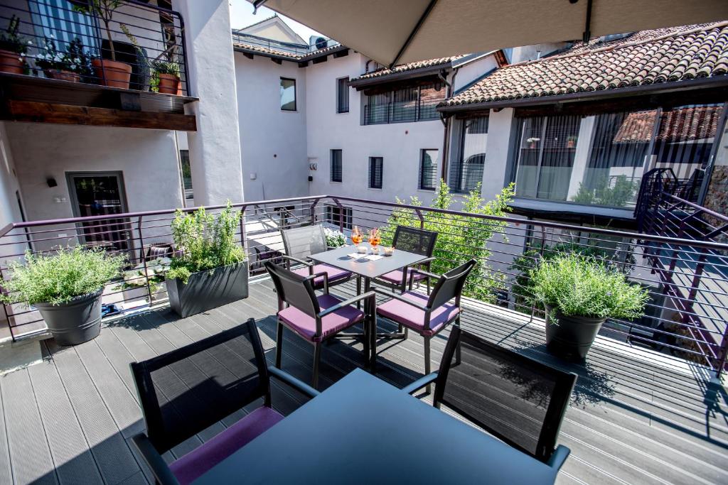 Balcó o terrassa a Uve Rooms & Wine Bar