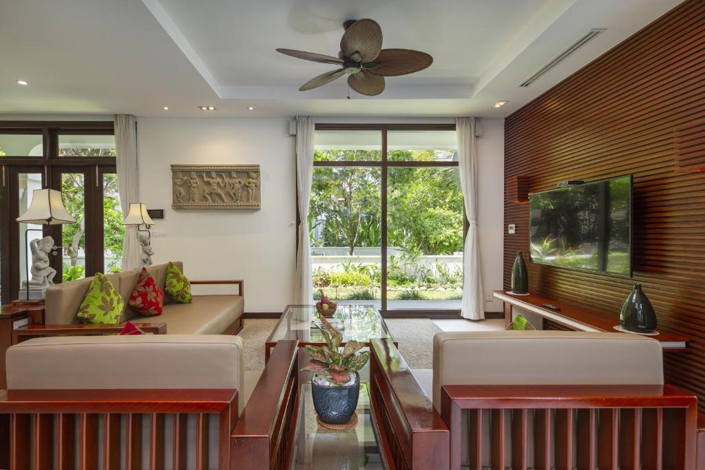 Posezení v ubytování Da Nang Beach Villa Resort