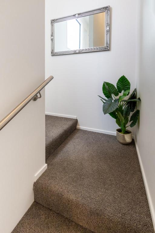 Lovely in Linwood: 2BR Beauty - Resim 26