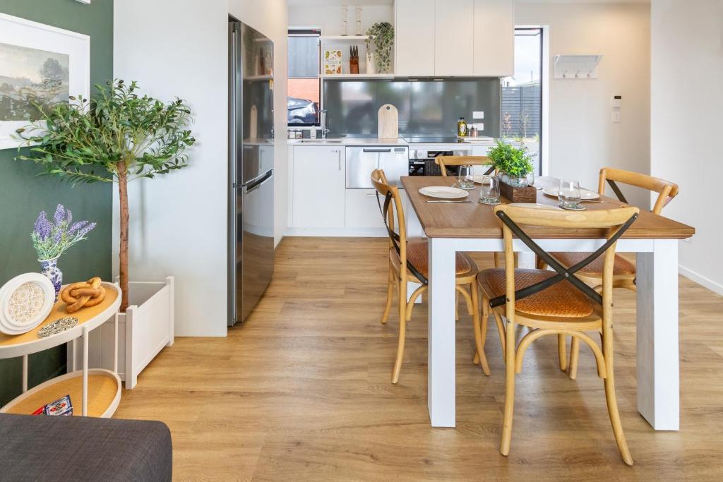 Lovely in Linwood: 2BR Beauty - Resim 18