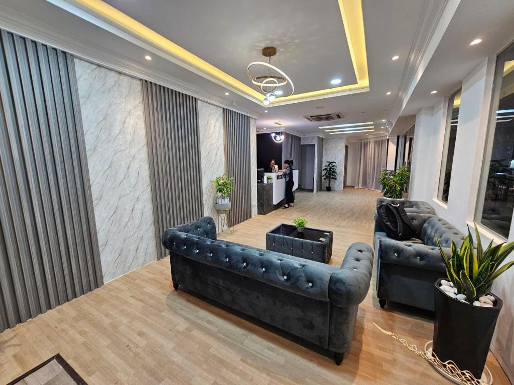 Posezení v ubytování Warisan Hotel Kota Kinabalu