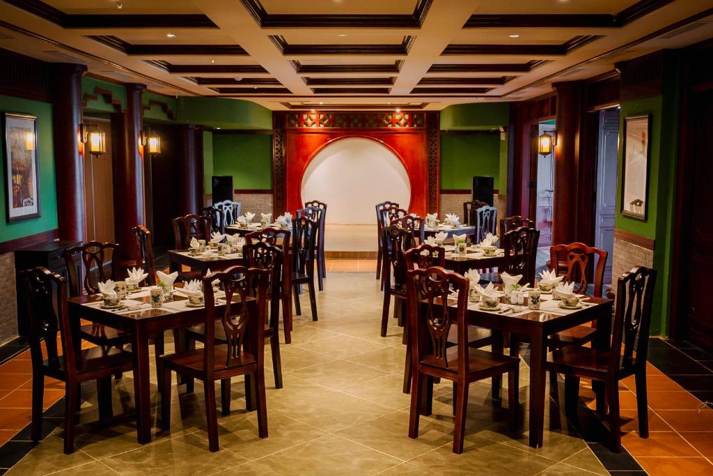 La Vela Hue Hotel - 3