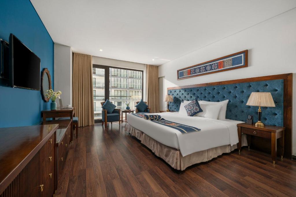Phòng Deluxe Giường Đôi Với Ban Công Và Tầm Nhìn Ra Một Phía Biển