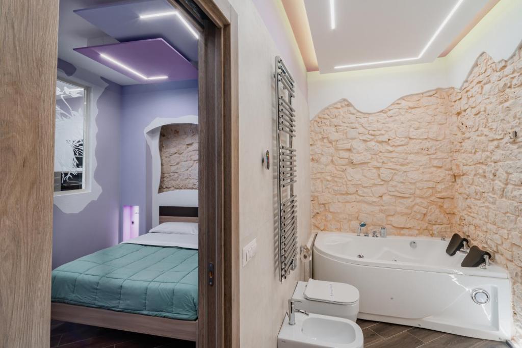 LUXUITE Spa con Piscina o Jacuzzi - 11