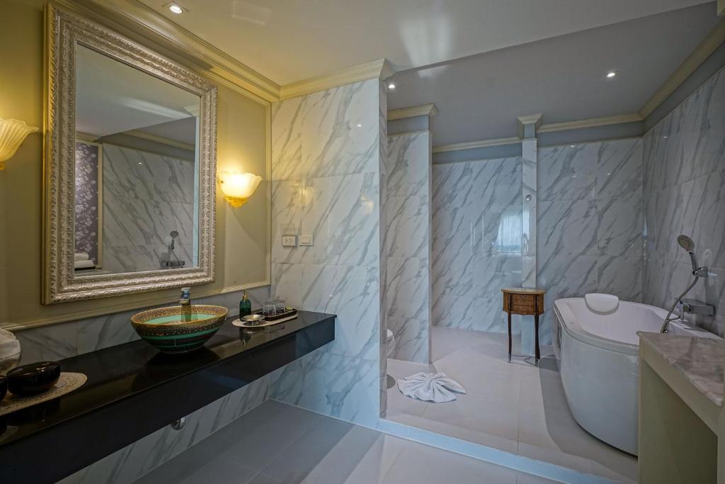 At Pingnakorn Riverside - 18